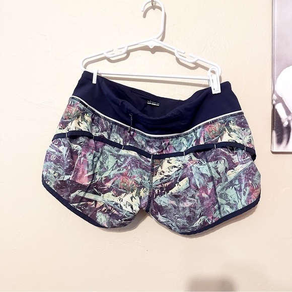 Lululemon run speed shorts iridescent multó‎ deep navy size 4 - Picture 3 of 6
